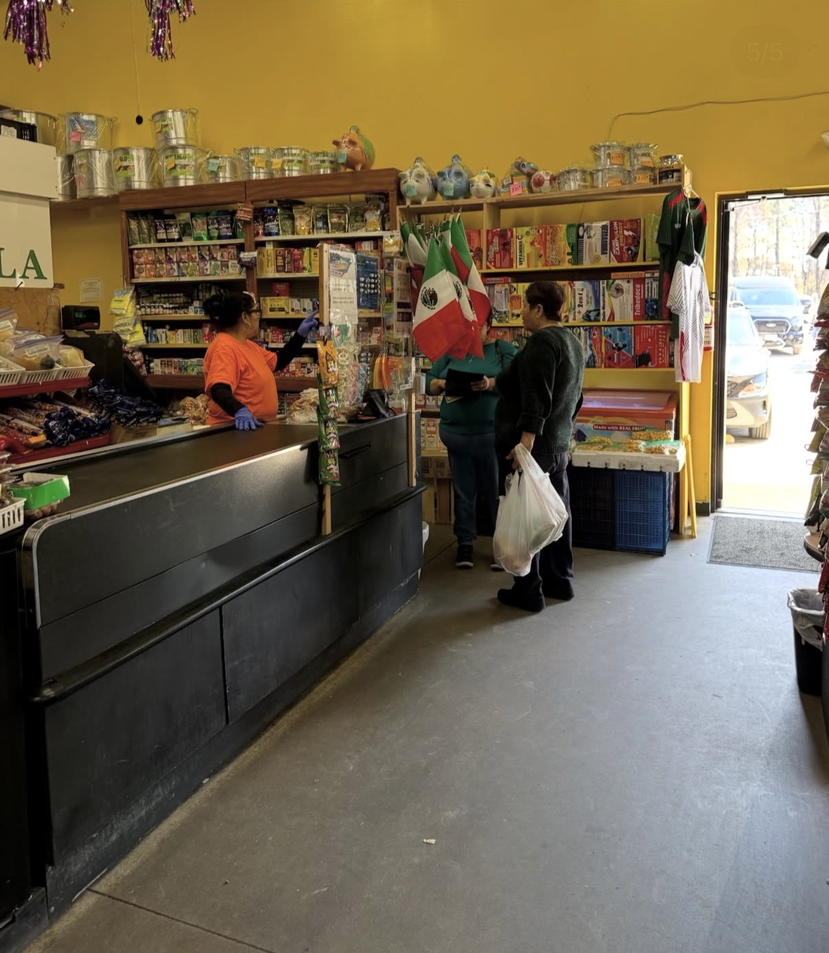Checkout area